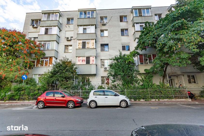 Garsonieră decomandată, mobilată în Titan