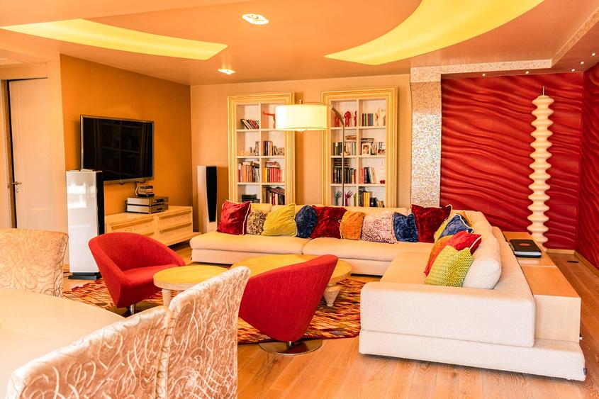 Apartament cu 4 camere decomandat, mobilat în Beller