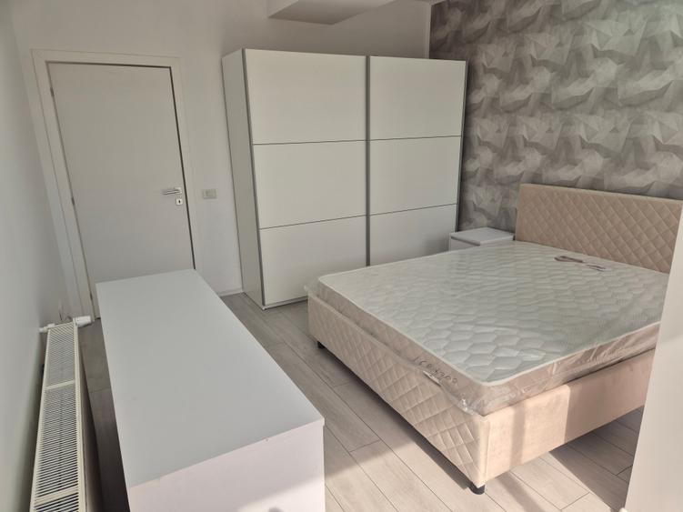 Apartament cu 3 camere în Militari