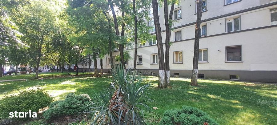 Garsonieră decomandată în Berceni