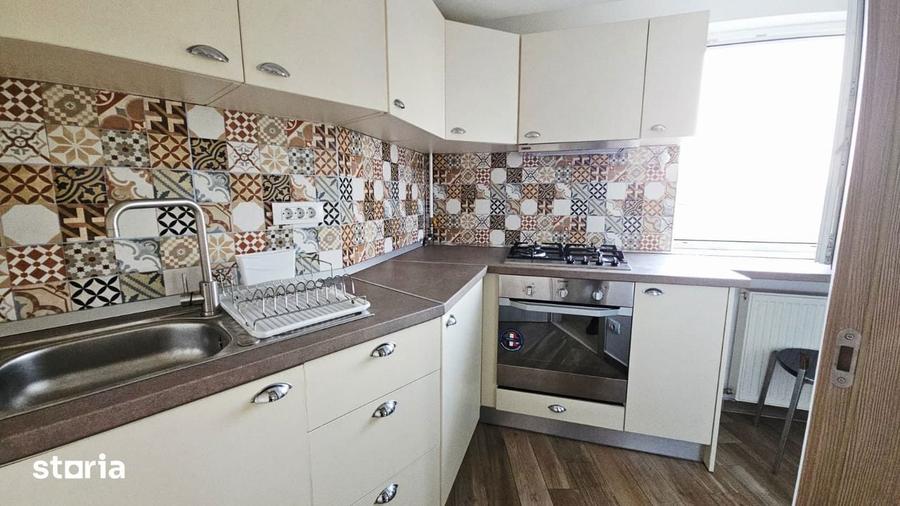 Apartament cu 3 camere în Crângași