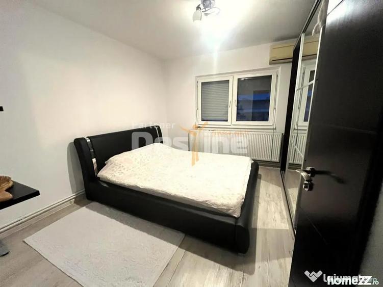 Apartament cu 3 camere decomandat în Inel I