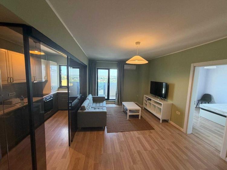 Apartament cu 2 camere semidecomandat în Km 4