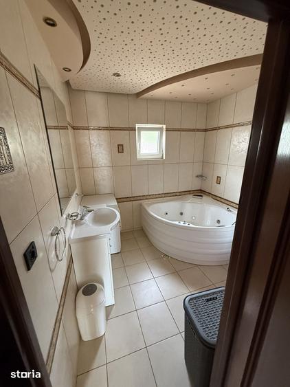 Casă cu 4 camere cu Teren 900 Mp în Sud