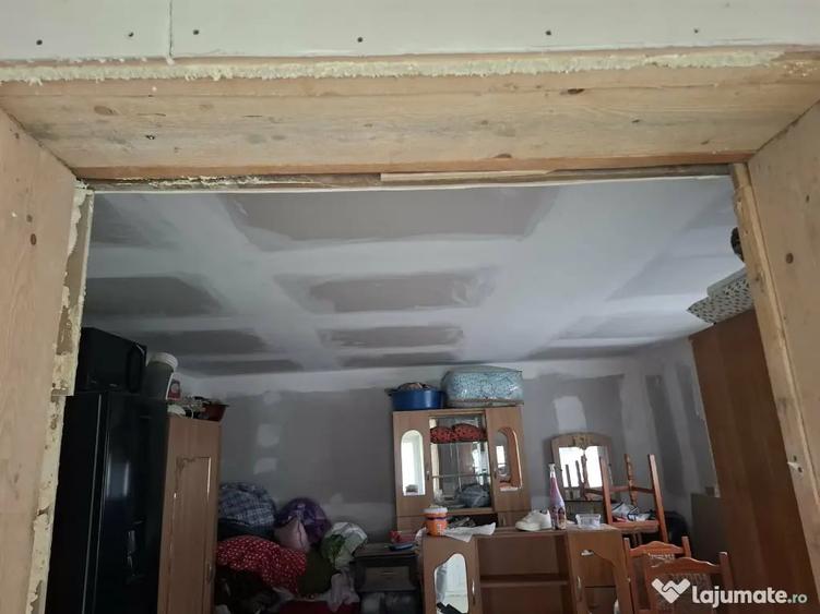 Casă cu 3 camere în Tansa