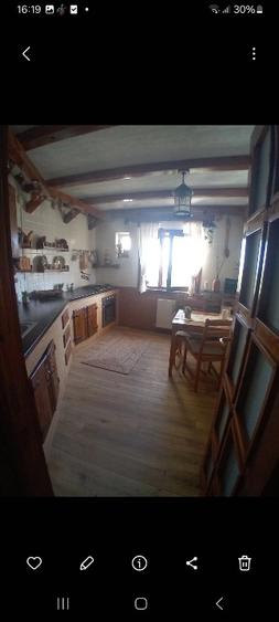 Apartament cu 4 camere decomandat în Doamna Ghica
