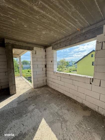 Casă cu 4 camere în Făcăi