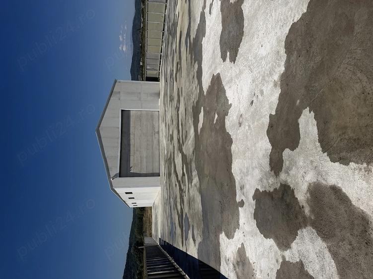 Spațiu comercial, de 350 mp, în Central