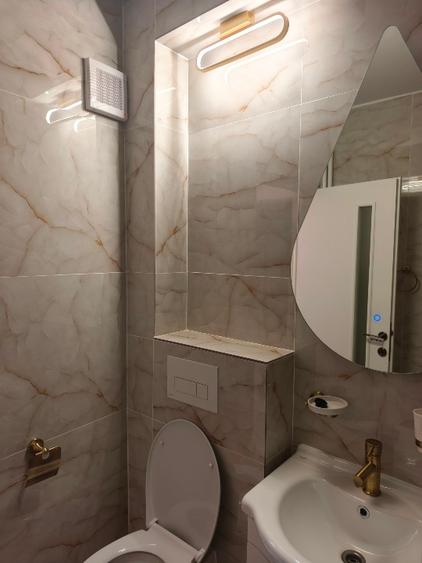 Apartament cu 2 camere semidecomandat, mobilat în Tomis II