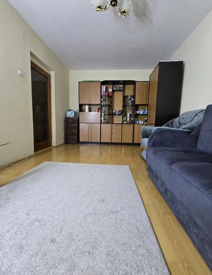 Apartament cu 2 camere decomandat în Semicentral