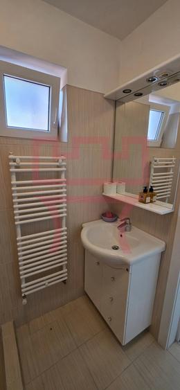 Casă cu Teren 800 Mp în Semicentral