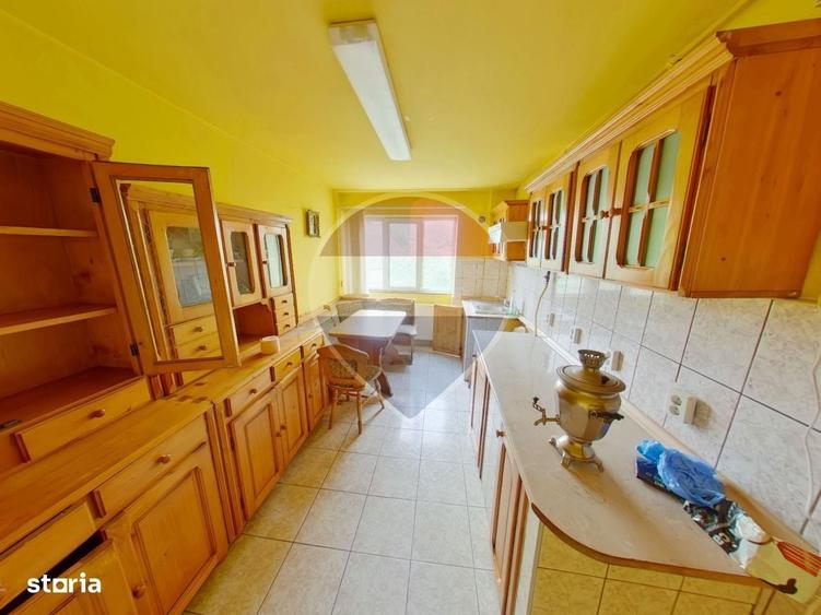 Apartament cu 4 camere în Central