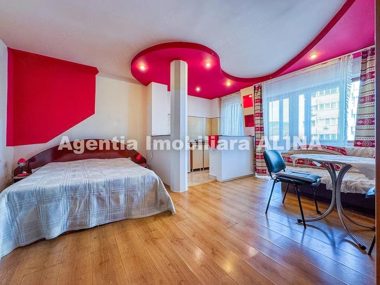 Garsonieră semidecomandată în Central