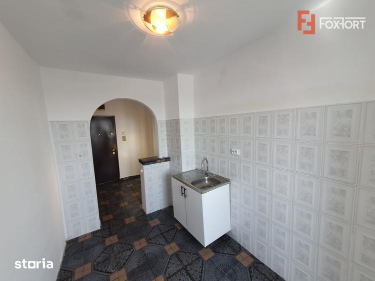 Apartament cu 3 camere decomandat în Șagului