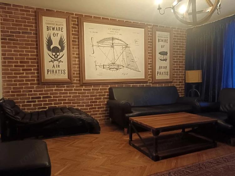 Apartament cu 4 camere decomandat în Titulescu