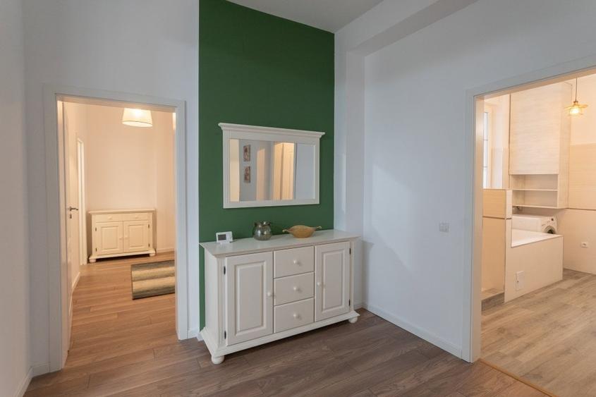 Apartament cu 3 camere decomandat în Calea Dumbrăvii