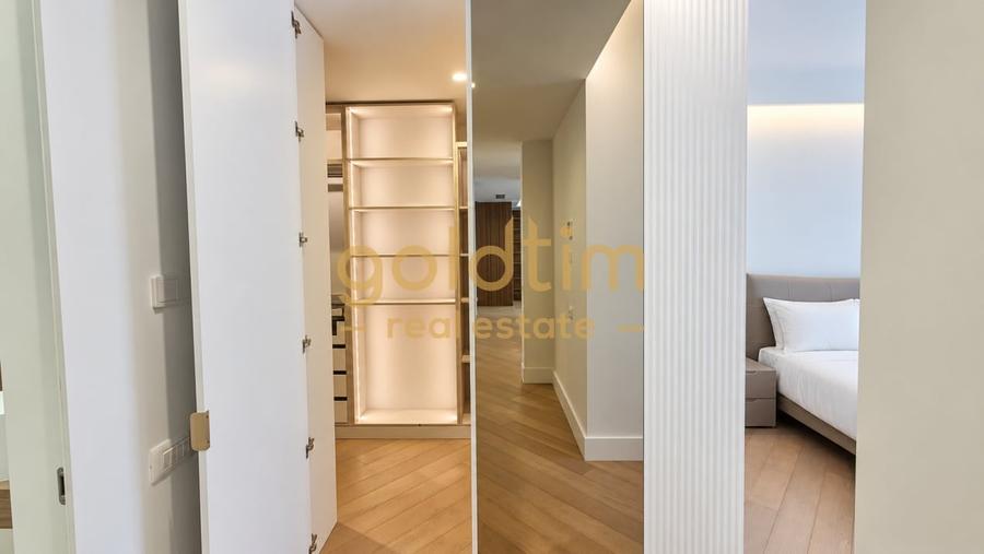 Apartament cu 3 camere semidecomandat, mobilat în Iancu Nicolae