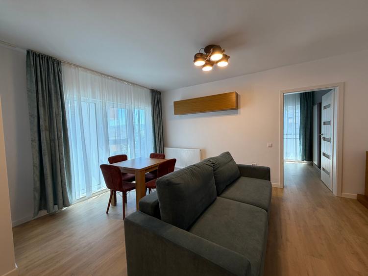 Apartament cu 2 camere semidecomandat în Florești