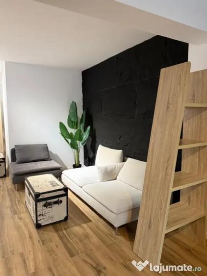 Apartament cu 2 camere decomandat în Calea Turzii