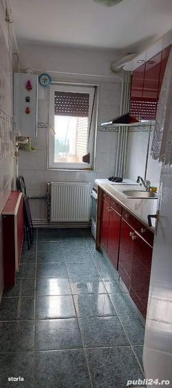 Vanzare apartament cu 2 camere, Micro 40, etaj 9, 45000 euro, mobilat - 1