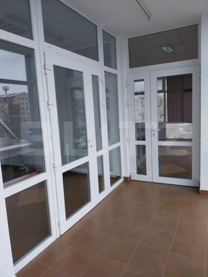 Spațiu comercial, de 110 mp, în Burdujeni