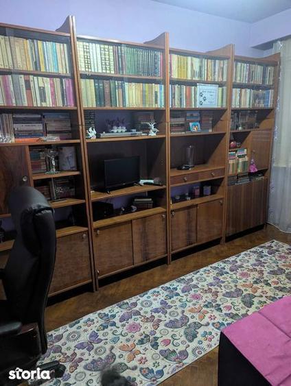 Apartament cu 4 camere decomandat în Progresul