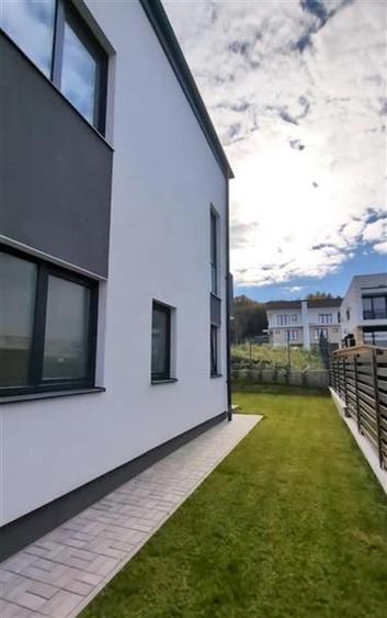 Duplex cu 4 camere cu Canalizare în Mănăștur