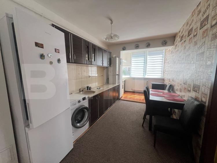 Apartament cu 2 camere semidecomandat, mobilat în Florești