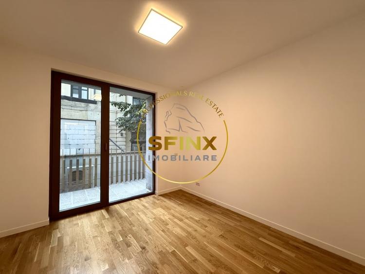 Apartament cu 4 camere semidecomandat în Cișmigiu