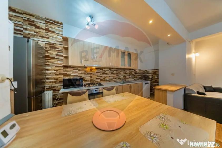 Apartament cu 3 camere decomandat în UTA