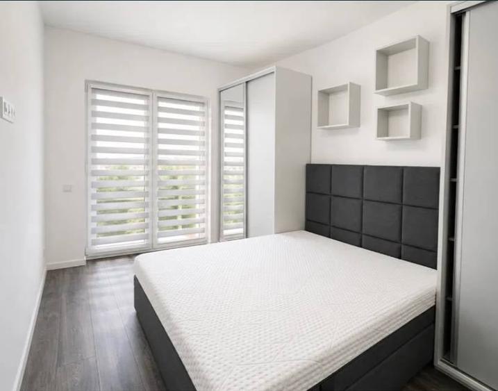 Apartament cu 3 camere semidecomandat în Bulgaria