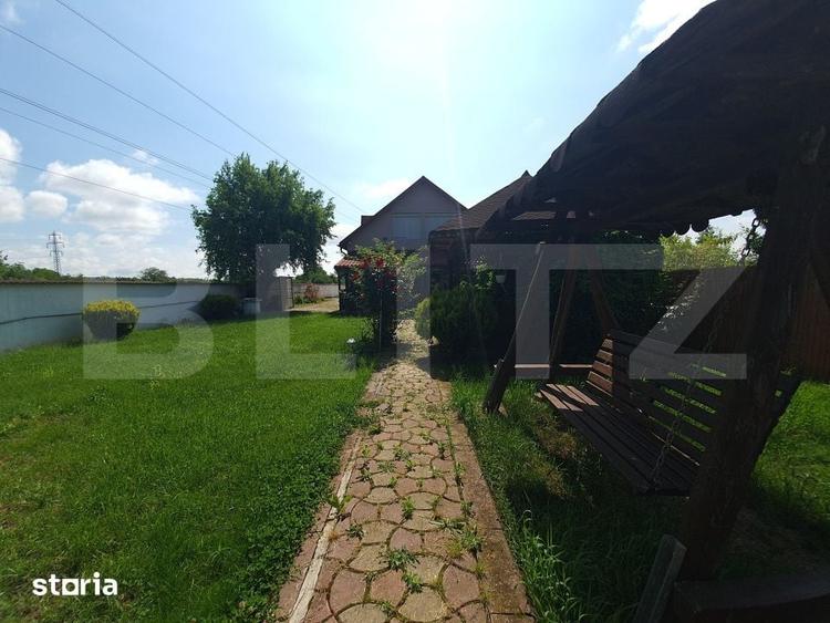 Casă cu 5 camere cu Teren 2022.35 Mp în Răzvad
