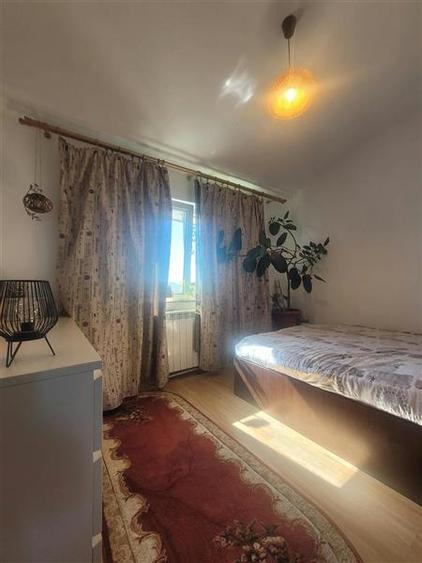 Apartament Modern 2 Camere la Mansarda, Poarta 6 - 8