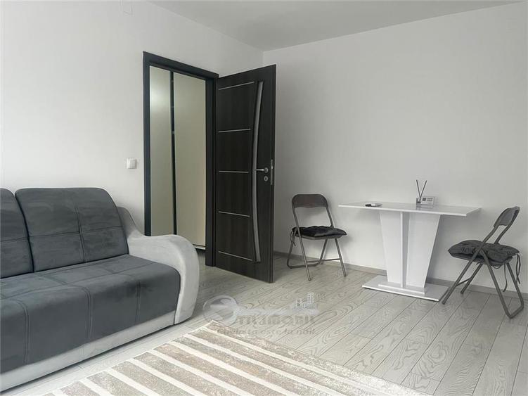 Apartament cu 2 camere semidecomandat în Tudor Vladimirescu