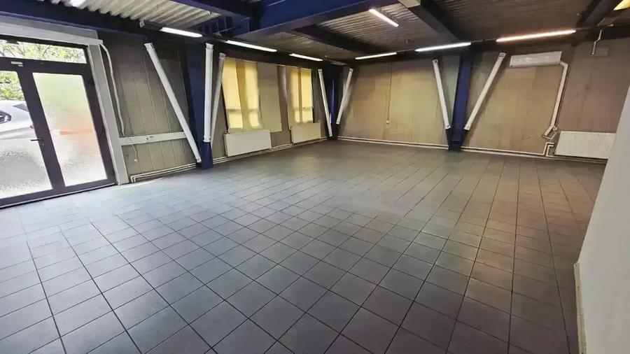 Birou, de 370 mp, în Bucureștii Noi