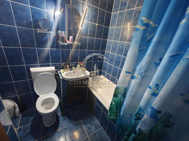Apartament cu 3 camere în Aleea Sporturilor