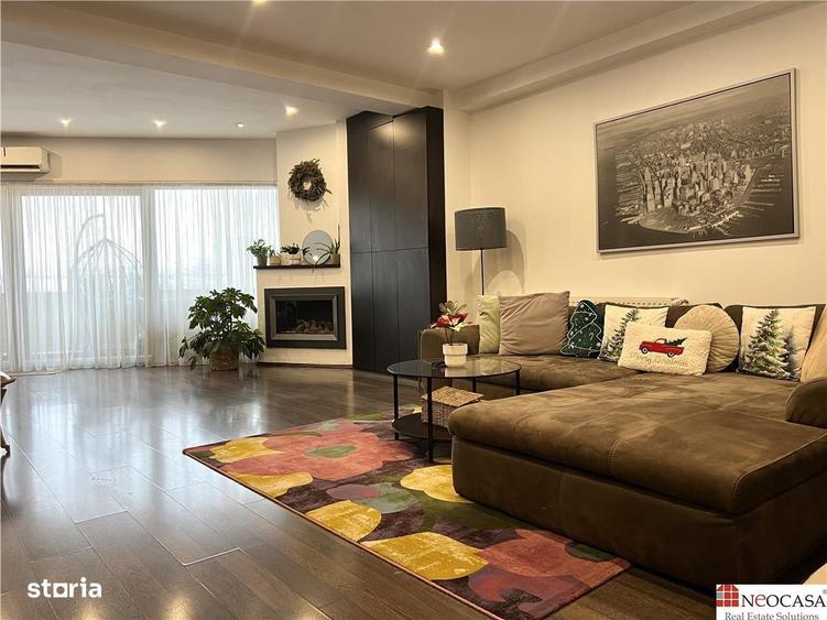 Apartament cu 3 camere în Central — fotografia 3