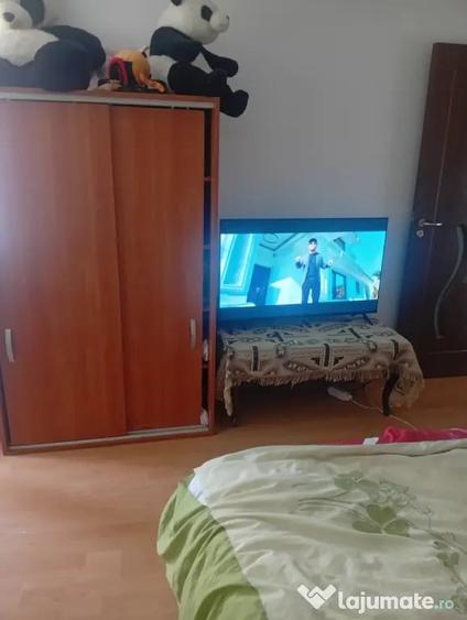 Casă cu 4 camere în Ștefănești
