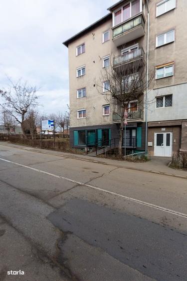 Spațiu comercial, de 50 mp, în Central