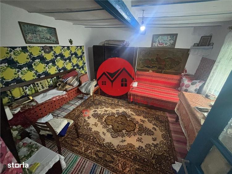 Casă cu 3 camere în Agighiol