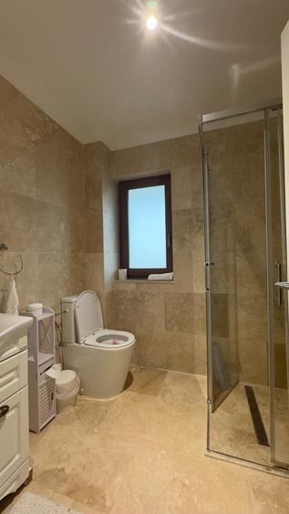 Casă cu 4 camere cu Teren 350 Mp în Lumina