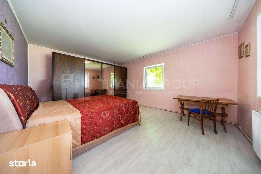 Casă cu 3 camere cu Teren 2200 Mp în Centură