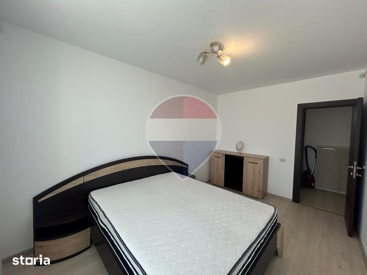 Apartament cu 3 camere, mobilat în Sânpetru