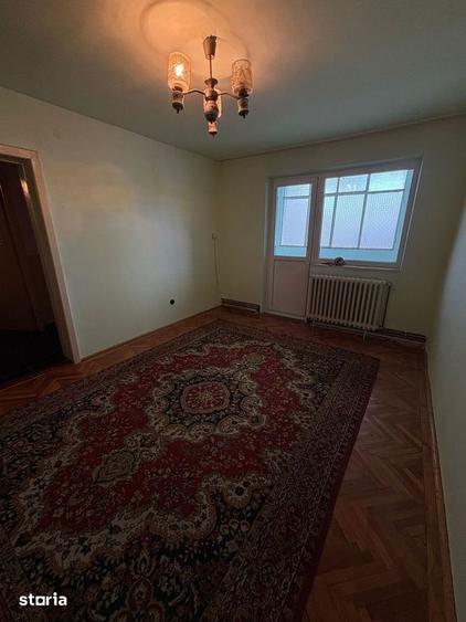 Apartament cu 3 camere de vanzare in Cugir - 1
