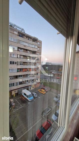Apartament cu 3 camere în Nufărul