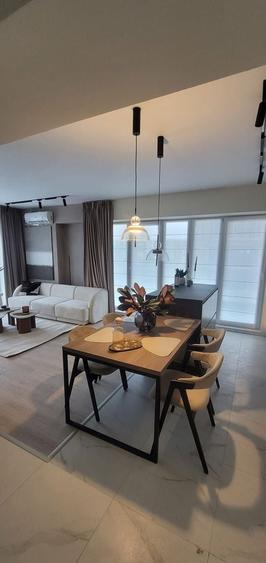 Apartament cu 2 camere decomandat în Theodor Pallady