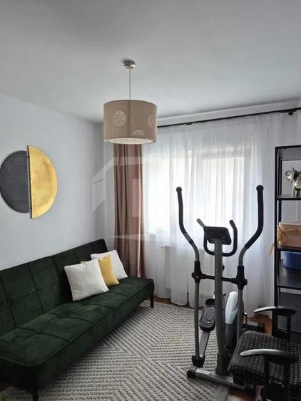 Apartament cu 3 camere decomandat, mobilat în Mărăști