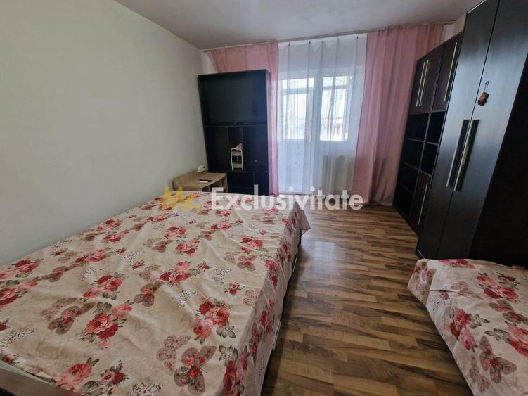Garsonieră nedecomandată, mobilată în Est