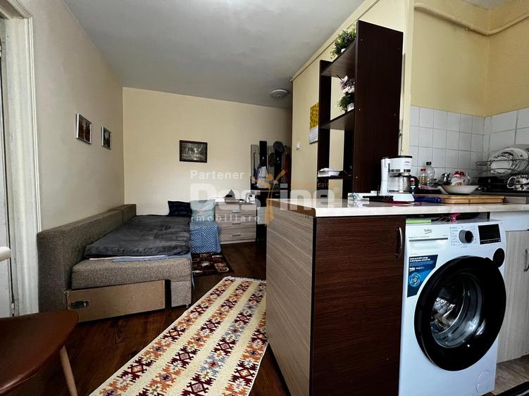 Apartament cu 2 camere- Tătărași - 2