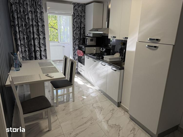 Apartament cu 2 camere decomandat în Rogerius